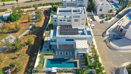 3 Bed Detached Villa for Sale in Protaras, Ammochostos - 10