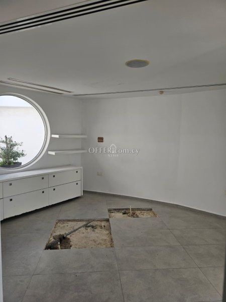OFFICE SPACE OF 170 M2 IN ANAVARGOS -PAPHOS - 9