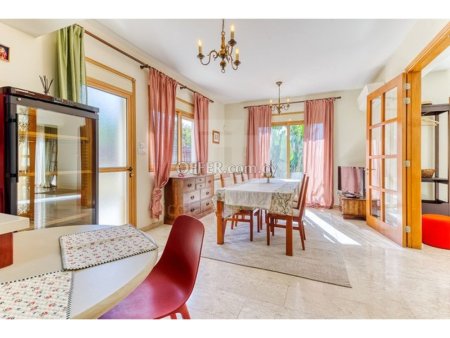 Classic four bedroom villa with mature garden and pool in Neapolis area - 4