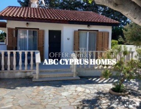 Bungalow in Coral Bay 300m from beach, Paphos - 1