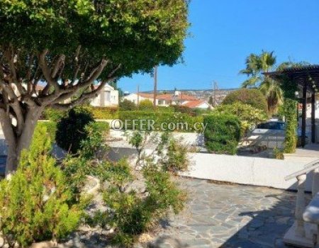 Bungalow in Coral Bay 300m from beach, Paphos - 8