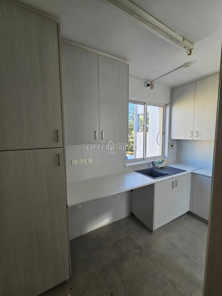 OFFICE SPACE OF 170 M2 IN ANAVARGOS -PAPHOS - 5