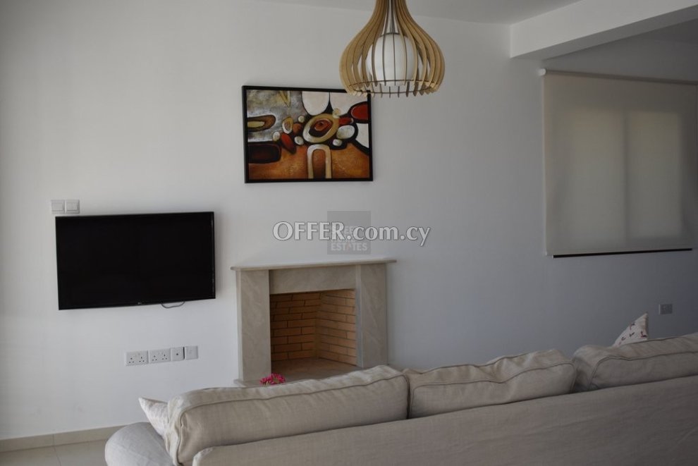 Magnificent Living, Amazing Sea Front Villa in Ayia Thekla - 7