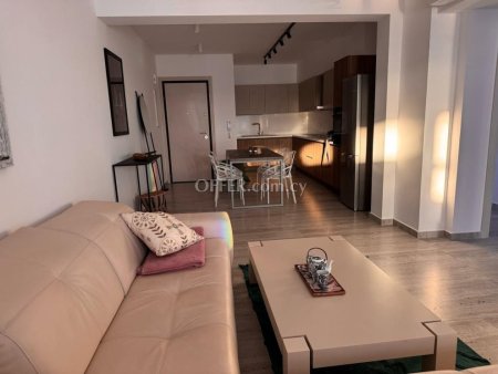 Modern 2 Bedroom Apartment walking distance to the sea - 3