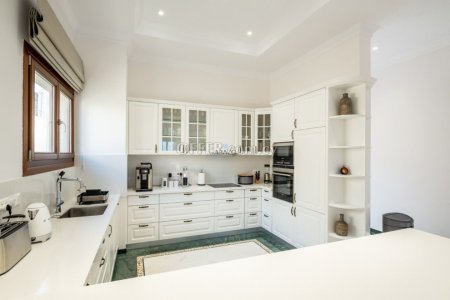 6 Bed Detached Villa for Rent in Mouttagiaka, Limassol - 2