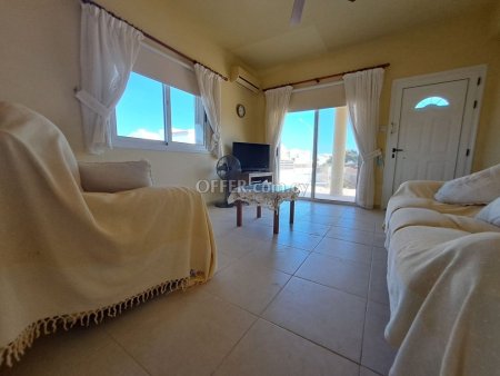 Spacious Detached House with 3 Bedrooms in Ayia Thekla - 10