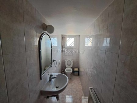 Spacious Detached One-Storey House in Xylofagou - 8
