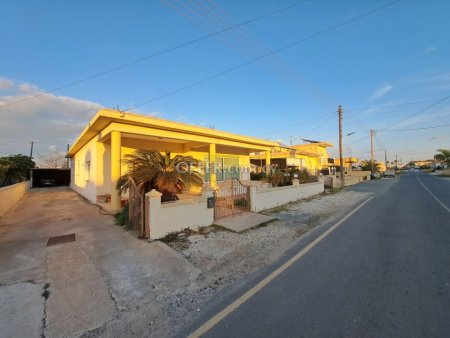 Spacious Detached One-Storey House in Xylofagou - 1