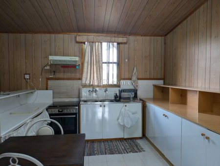 2 Bed Bungalow for rent in Tsada, Paphos - 1