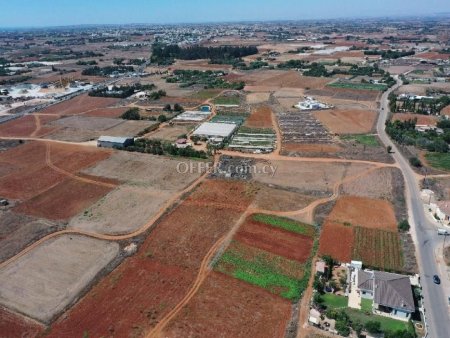 Share 1/2 residential plot in Deryneia - 10