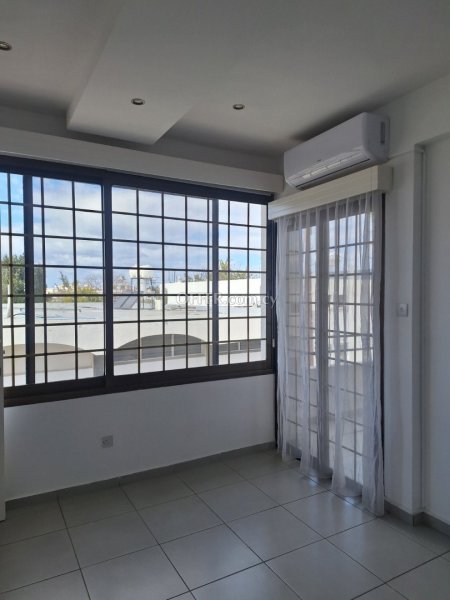 2 Bed Apartment for rent in Geroskipou, Paphos - 10