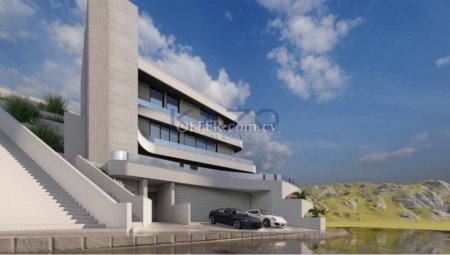 Spacious Detached House with 6 Bedrooms in Agios Tychonas - 5