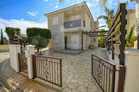 3 Bed Detached Villa for Sale in Pernera, Ammochostos - 8