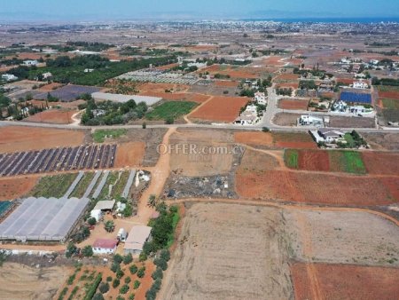 Share 1/2 residential plot in Deryneia - 6