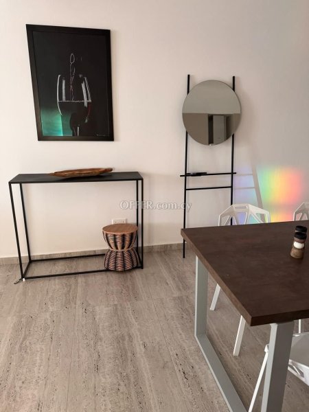 Modern 2 Bedroom Apartment walking distance to the sea - 7