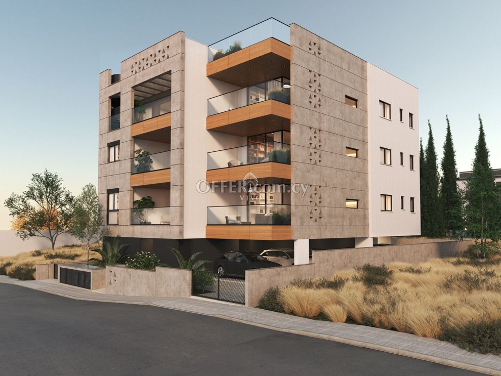 THREE BEDROOM TOP FLOOR APARTMENT WITH ROOF GARDEN IN KAPSALOS AREA, - 10