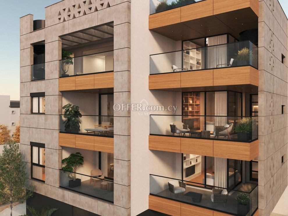 THREE BEDROOM TOP FLOOR APARTMENT WITH ROOF GARDEN IN KAPSALOS AREA, - 9