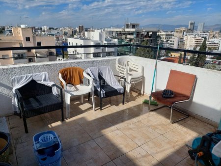 For Sale €280,000 Apartment 5 bedrooms Retiré Nicosia (center), Lefkosia Nicosia