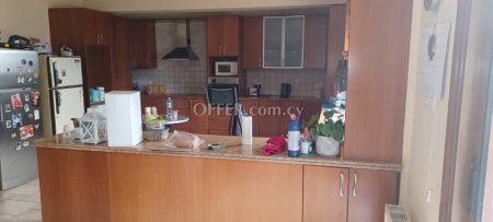 For Sale €400,000 House 4 bedrooms Lakatameia, Lakatamia Nicosia