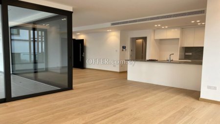 For Rent €2,500 Apartment 2 bedrooms Lemesos (Limassol center) Limassol