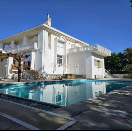 For Sale €1,990,000 House 6 bedrooms Larnaka (Center), Larnaca Larnaca