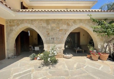 For Sale €1,200,000 House 4 bedrooms Egkomi Nicosia