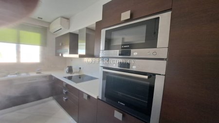 For Rent €1,300 Apartment 3 bedrooms Whole Floor Strovolos Nicosia
