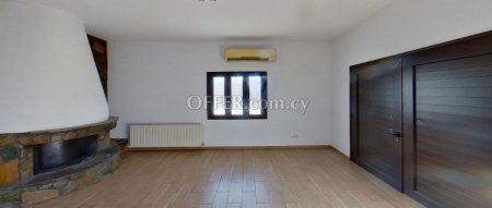 For Sale €195,000 House 3 bedrooms Lythrodontas Nicosia