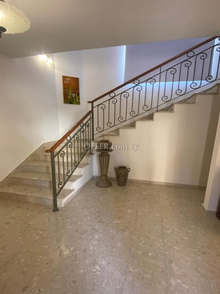For Sale €950,000 House 3 bedrooms Agios Tychonas Limassol