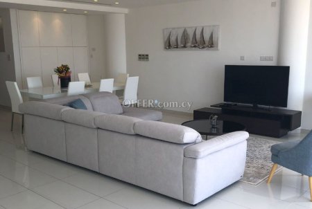 3 Bed Apartment for Rent in City Center, Larnaca - 11
