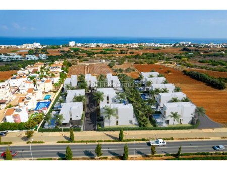 Amazing Four Bedroom Villa with Private Swimming Pool for Sale in Protaras Ammochostos - 10