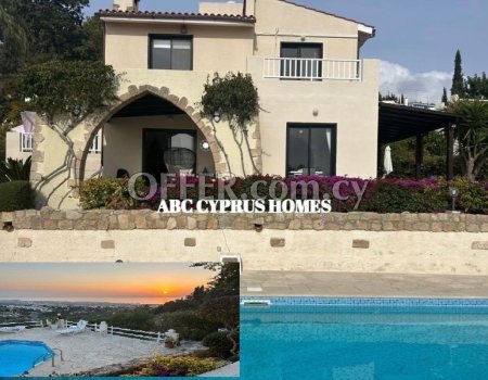 Renovated Villa with sea and sunset views in Kamares club