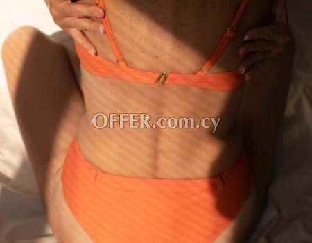 Sexy white chocolqtea (photo 0)