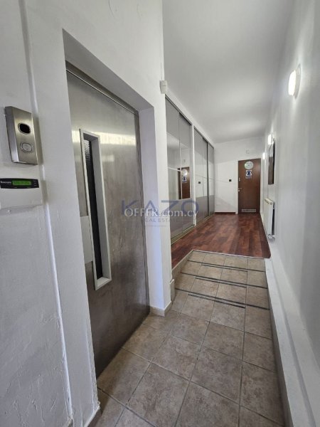Spacious 4 Bedroom Detached House with Sea View - 5