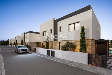 Villa For Sale in Kato Paphos, Paphos - DP4572 - 3