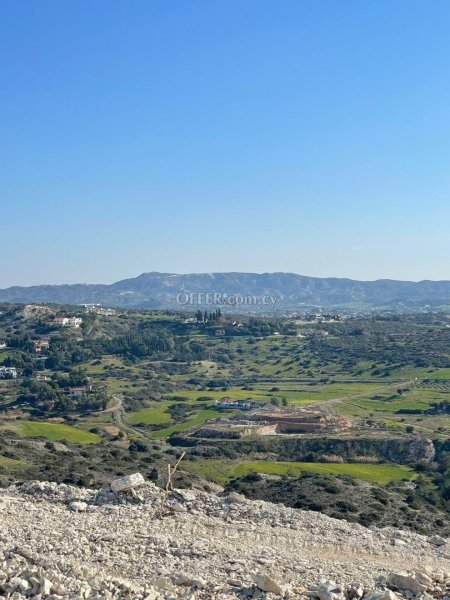 Field for Sale in Agios Tychon, Limassol - 2