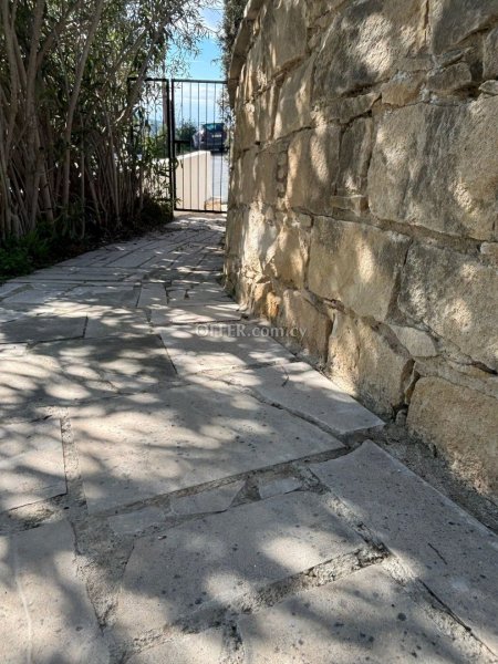 6 Bed Detached Villa for sale in Moni, Limassol - 2