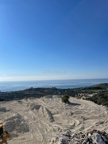Development Land for sale in Agios Tychon, Limassol - 2