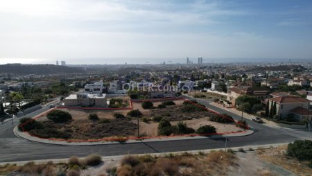 Stunning Villa for Sale in Scenic Agios Athanasios, Limassol - 2