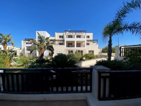 Stunning 2-Bedroom Ground Floor Apartment with Big Veranda - 5