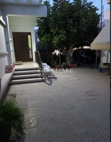Detached 3-Bedroom House in Strovolos
