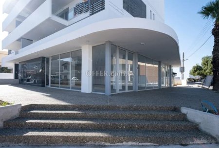 Commercial (Shop) in Strovolos, Nicosia for Sale - 5