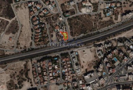 Corner Residential Building Plot in Agios Tychonas - 2