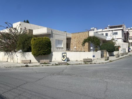 Large house ideal for an office in Kapsalos. - 10