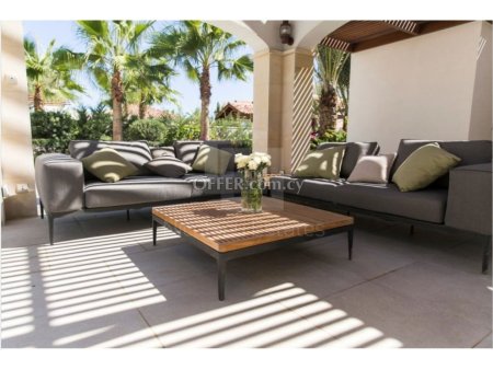 Luxury 6 bedroom detached villa by the sea ready to move in at Pervolia Larnaka - 10