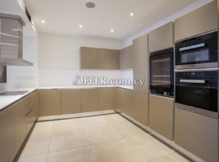 Apartment (Flat) in City Center, Paphos for Sale - 4