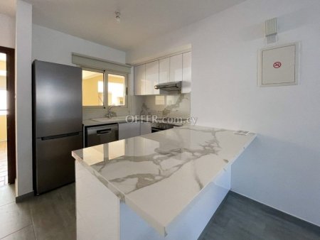 Stunning 2-Bedroom Ground Floor Apartment with Big Veranda - 16