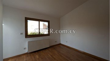 Two Storey 4 Bedroom House  In Chryseleousa, Nicosia - 4