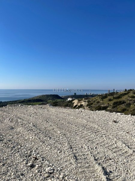 Field for Sale in Agios Tychon, Limassol - 6