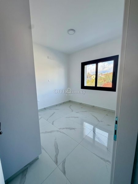 MODERN FULLY FURNISHED 2 BEDROOM APARTMENT IN KOLOSSI - 4